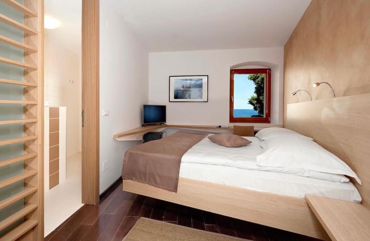 Boutique Wrungel Hotel Vrsar Eksteriør billede