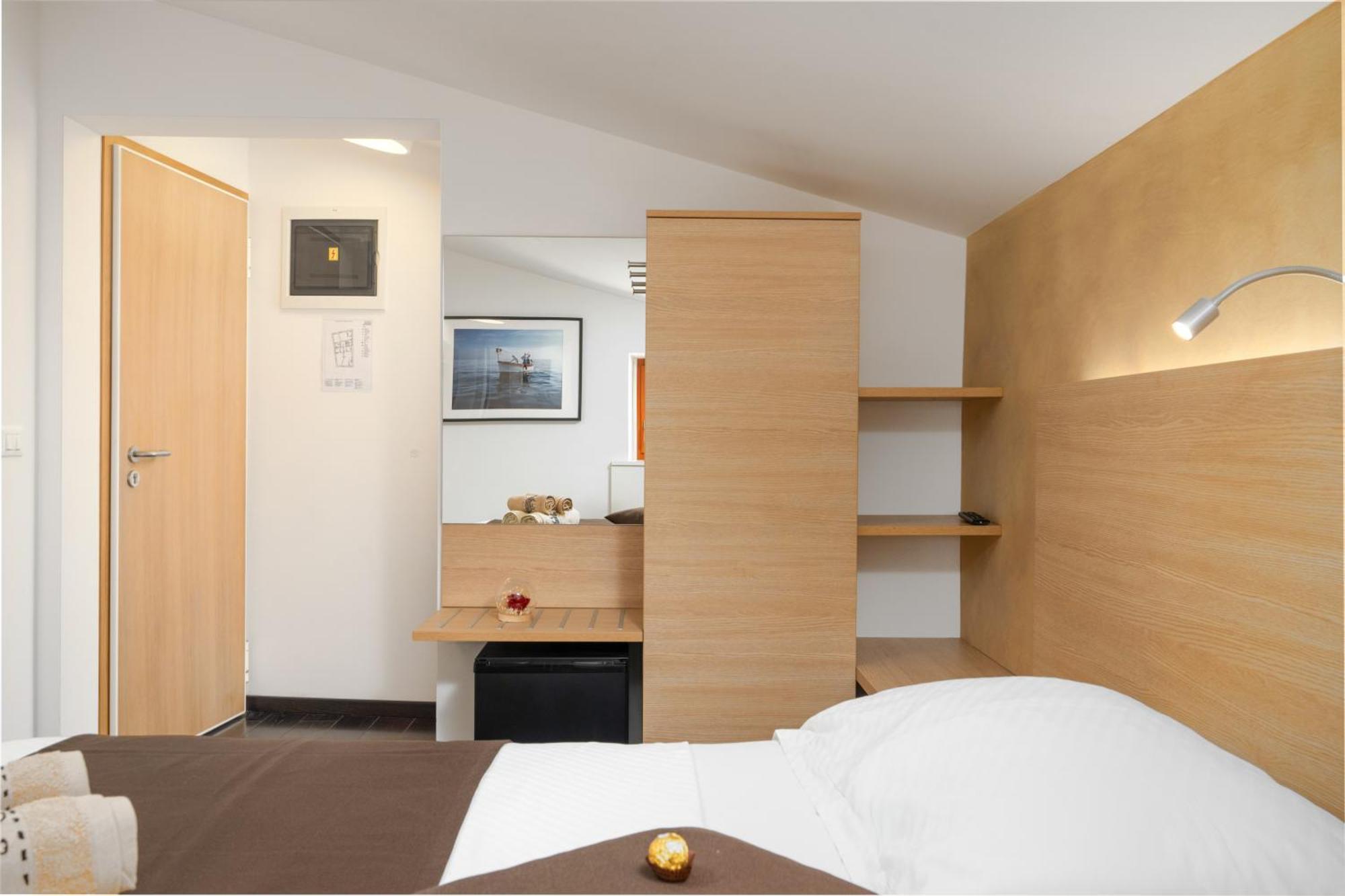 Boutique Wrungel Hotel Vrsar Eksteriør billede