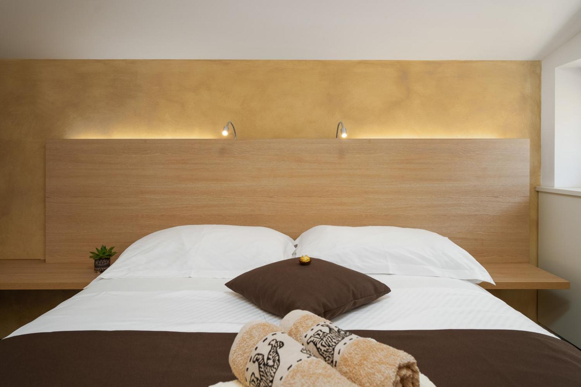 Boutique Wrungel Hotel Vrsar Eksteriør billede